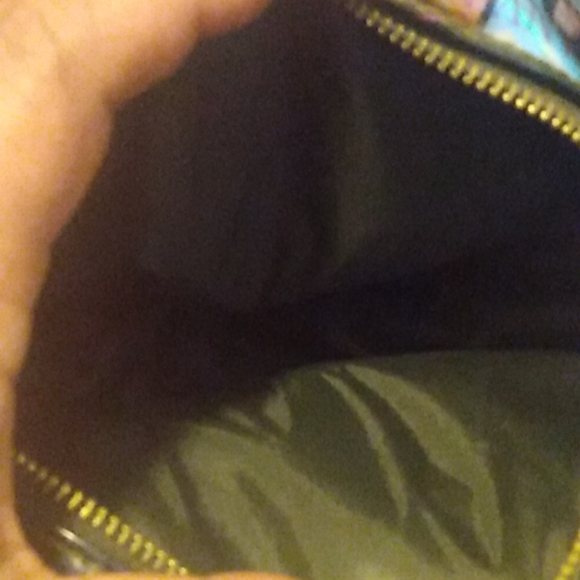 Purse - Picture 3 of 3